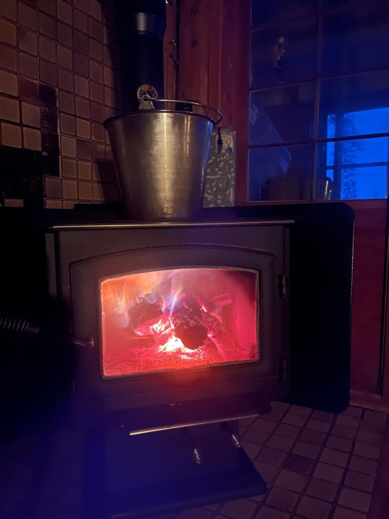 Die Freude ist gross über den neuen Ofen!