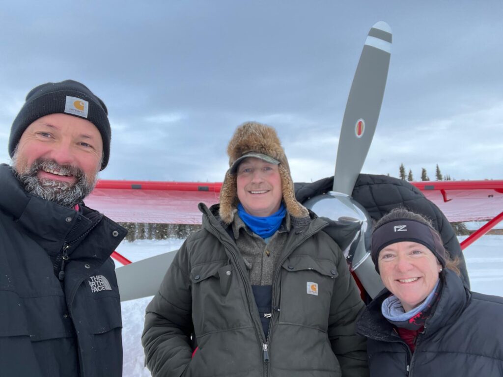 Gerd, die C206 und wir beide, ready für den Abflug nach Whitehorse